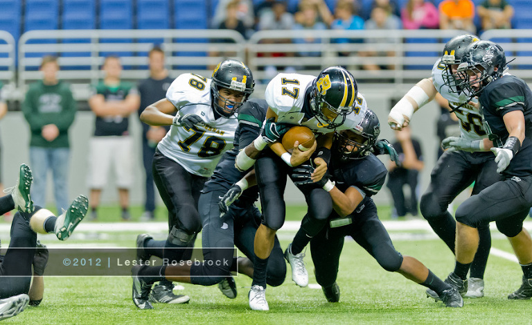 High school football game in the Alamodome